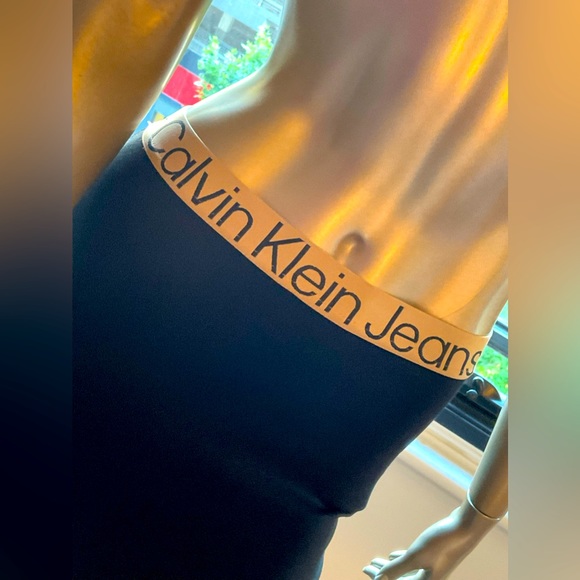 Calvin Klein Jeans Black Pencil Skirt - Picture 2 of 4